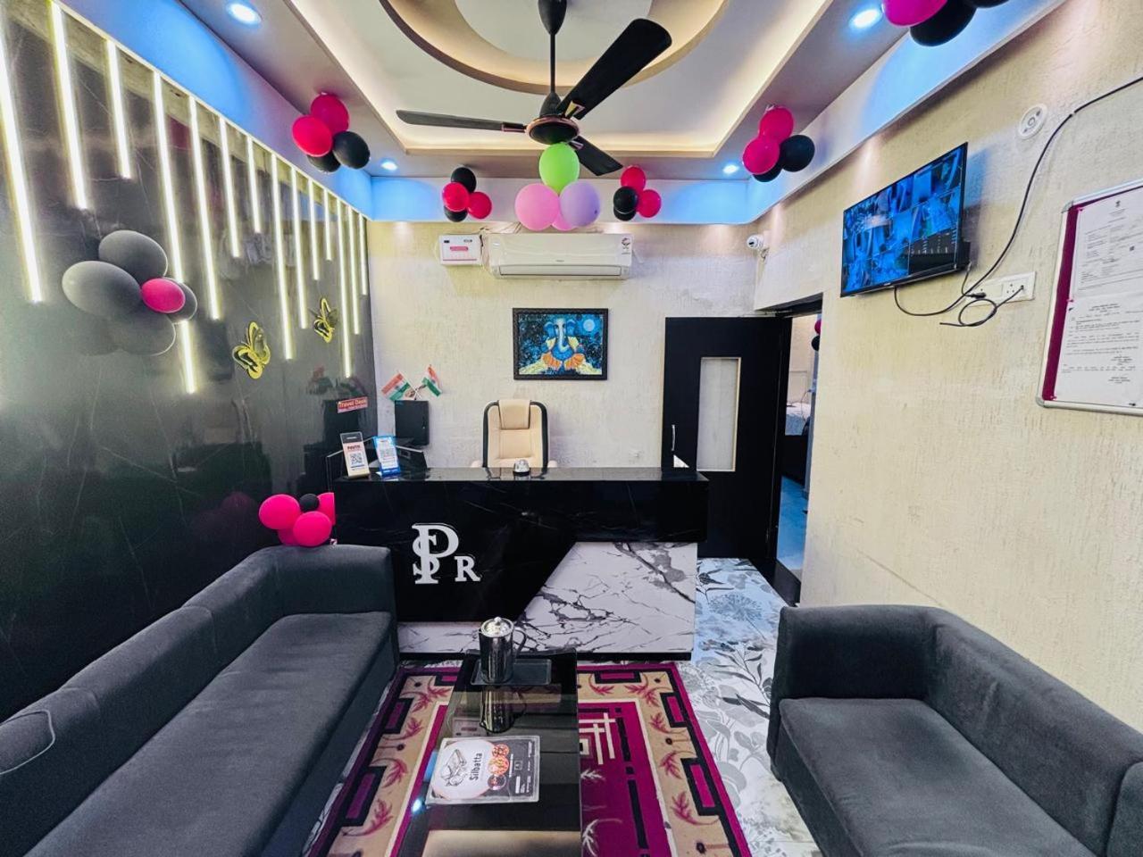Hotel Ps Residency Varanasi Esterno foto